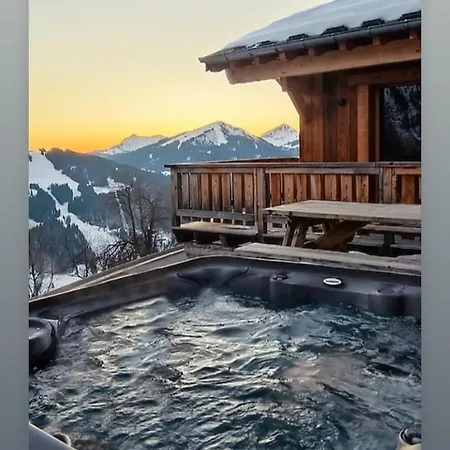 Chalet Avec Jacuzzi - 150 M Des Remontees